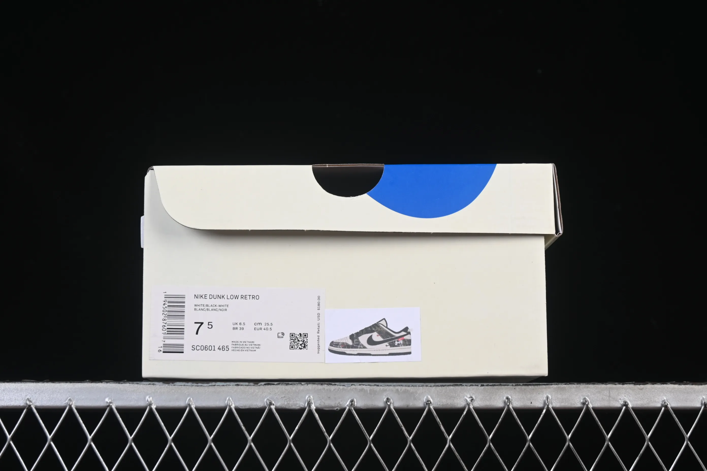 All categories Nk SB Dunk Series Nk SB Dunk Low High-end customized low-top sneakers Nike SB Dunk Low BAPE joint white army green Anniversary high-end customized low-top casual sneakers SC0601-465